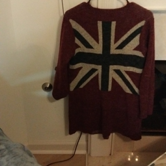 Sweater - Picture 2 of 4